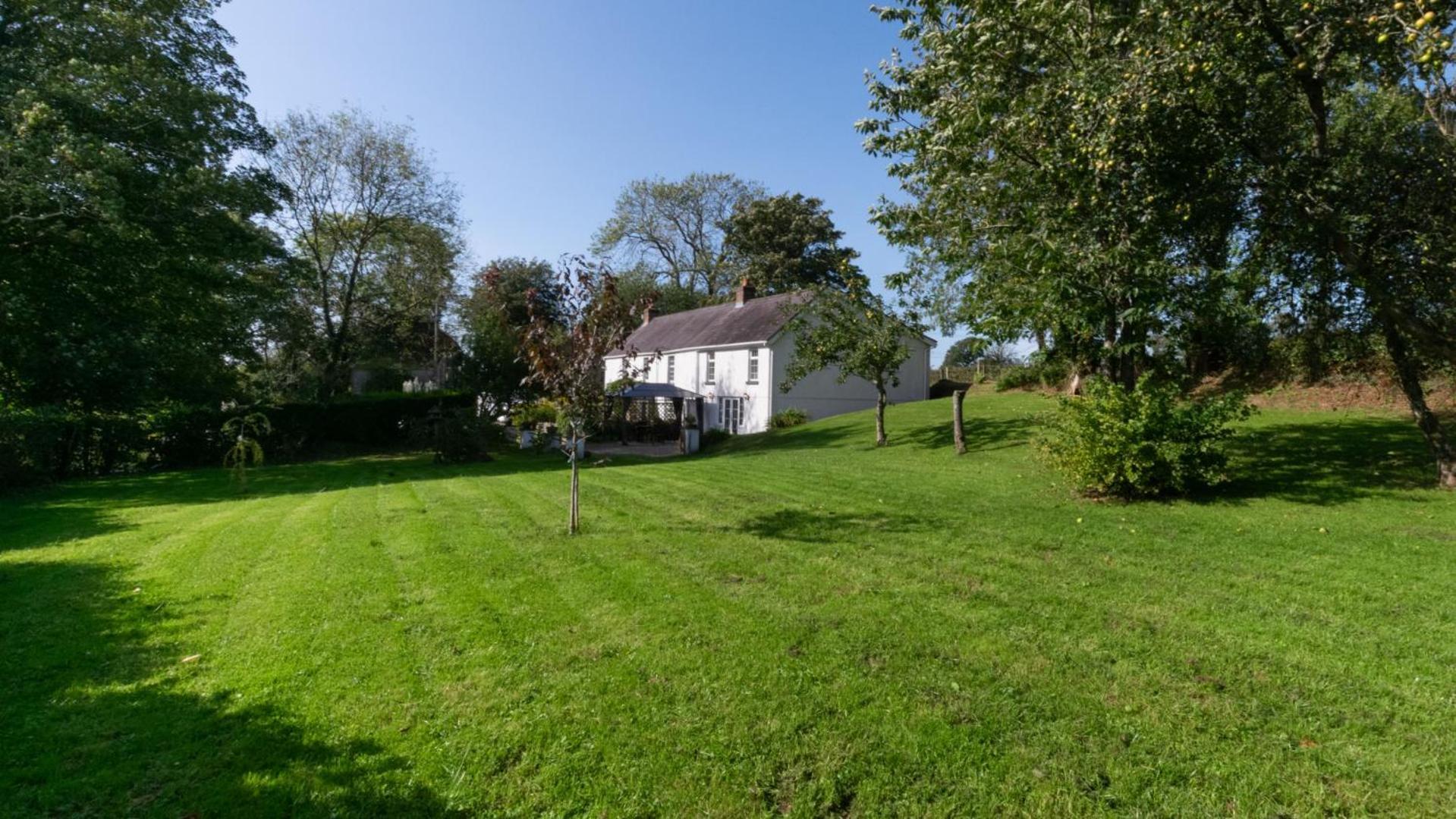 Crwcca Farm * Felindre (Glamorgan)